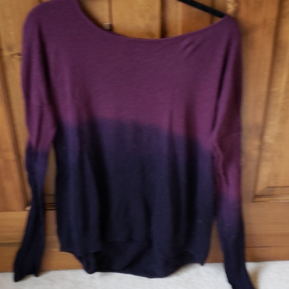 Sweatrr - Picture 1 of 2